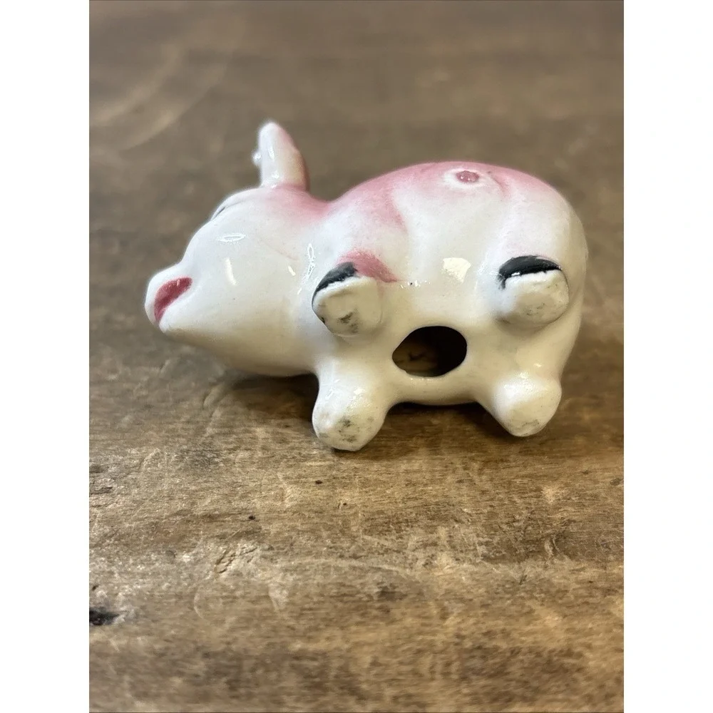 Vintage Japan Porcelain Pink Pig Figurine Farmhouse Collectible Shaker